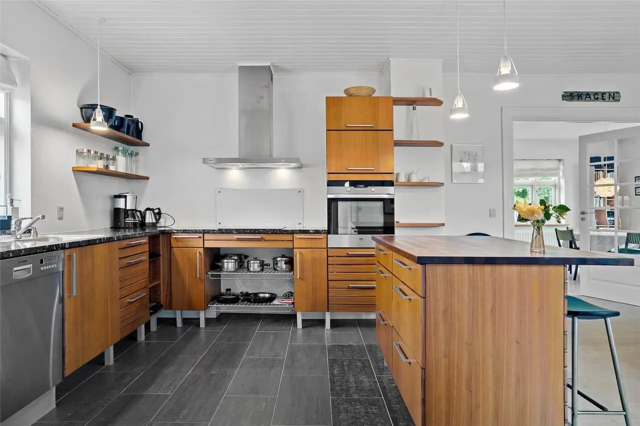 TV1405 Skagen - Skomagergangen 5