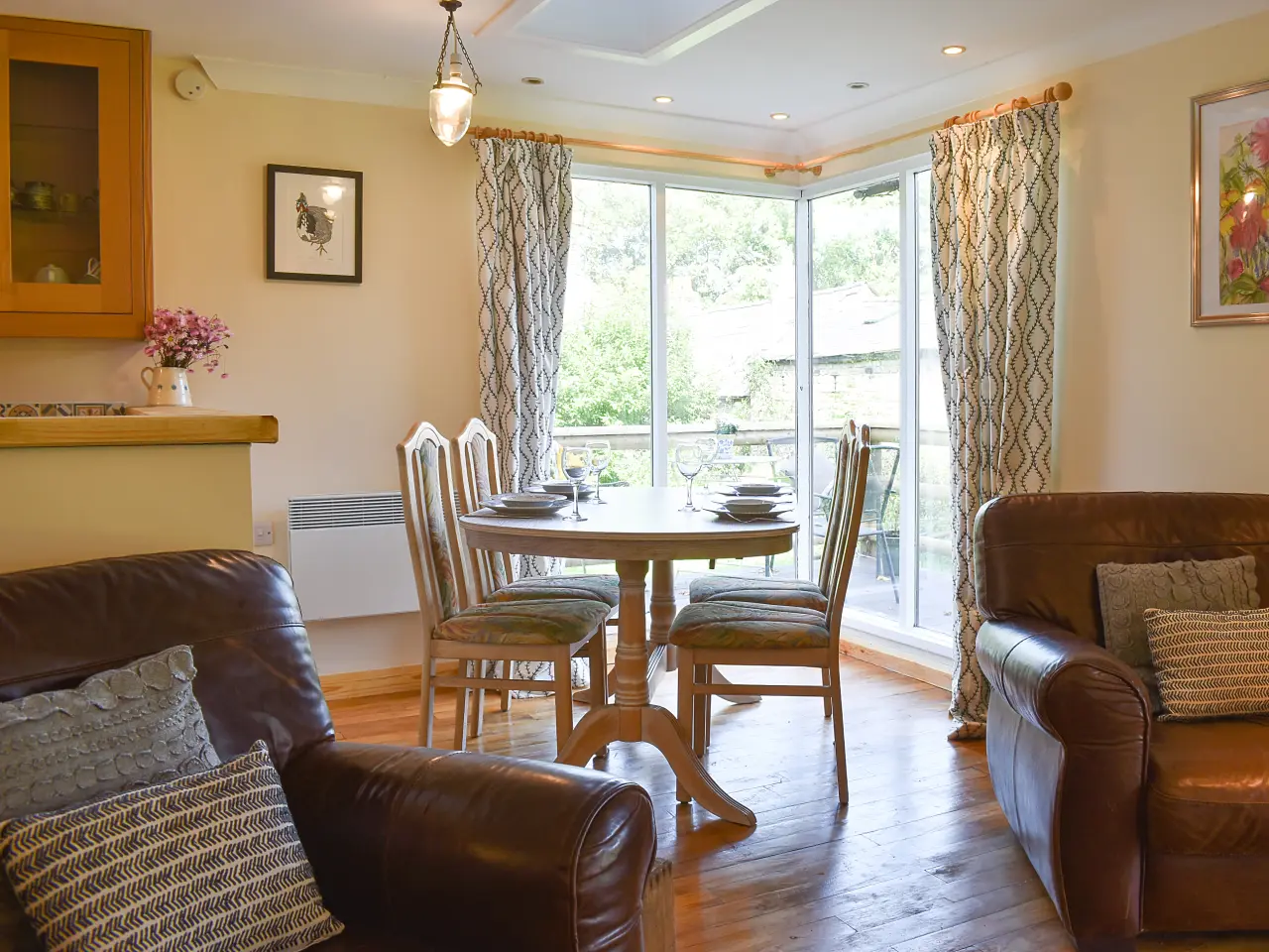 Cottage ∙ 2 Bedrooms ∙ 5 Guests - Congleton