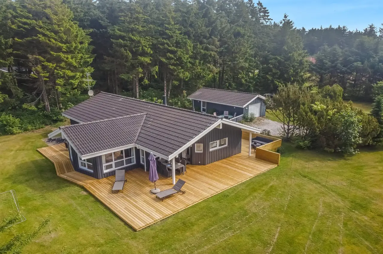 121 m&sup2; Ferienhaus 4 Schlafzimmer 8 G&auml;ste