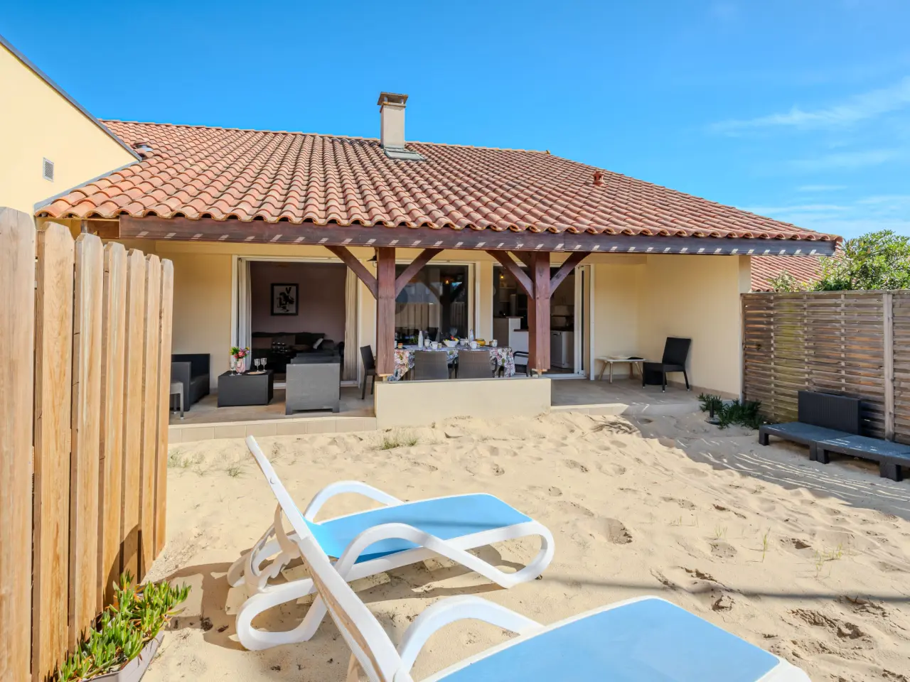 100 M² Ferienhaus ∙ 4 Schlafzimmer ∙ 8 Gäste - Contis-Plage