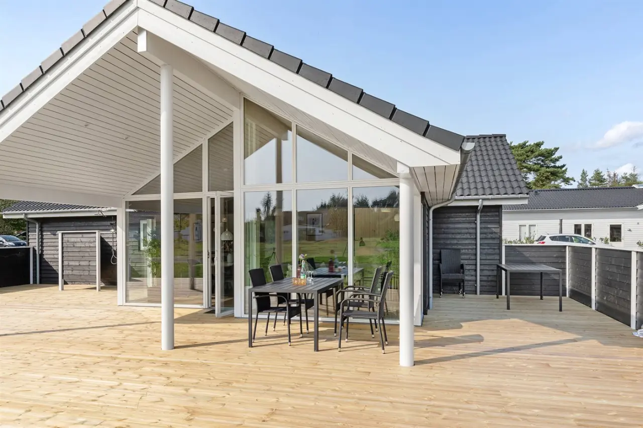 105 m&sup2; Ferienhaus 4 Schlafzimmer 8 G&auml;ste