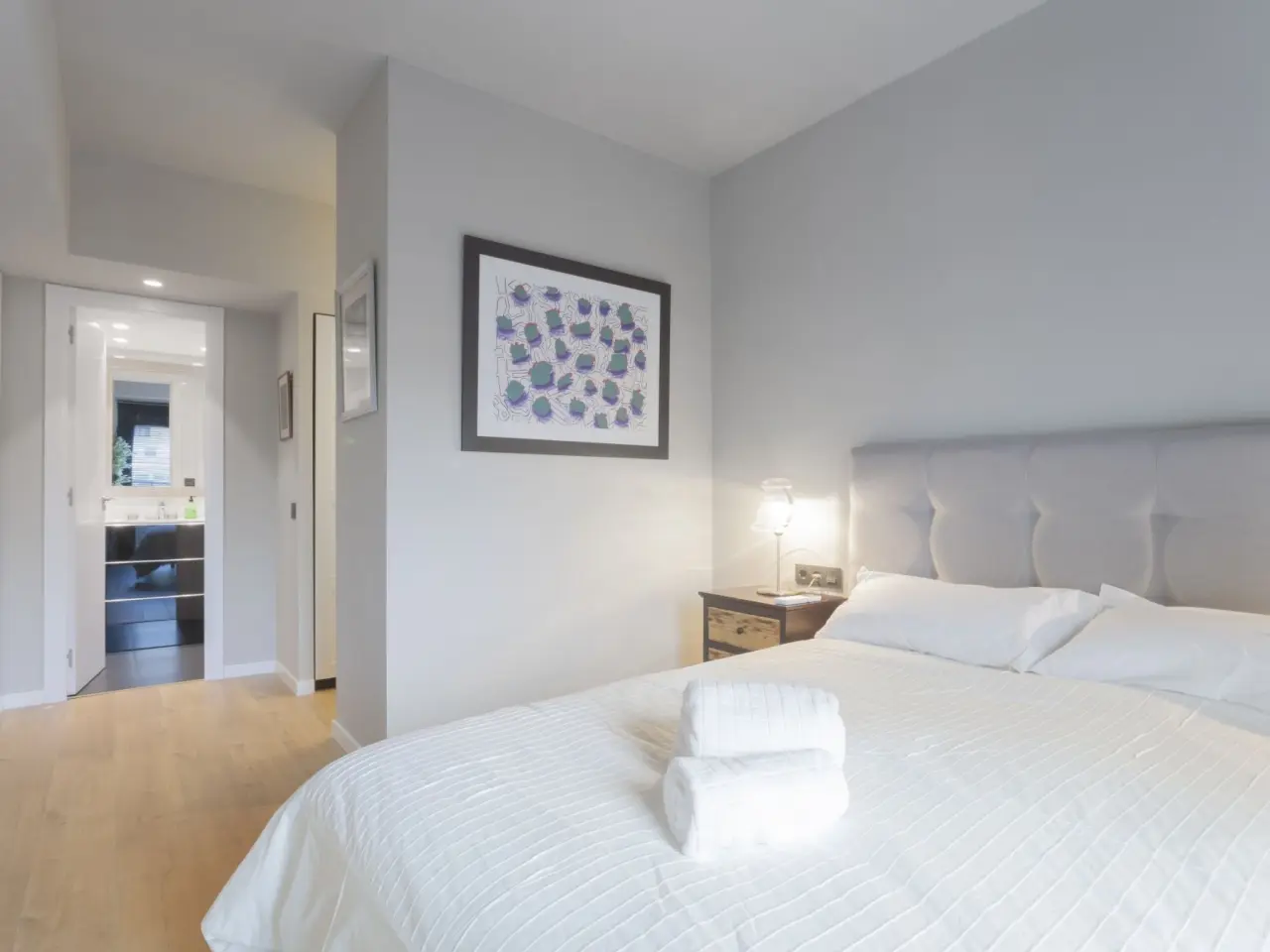 65 M² Apartment ∙ 2 Bedrooms ∙ 6 Guests - Madrid