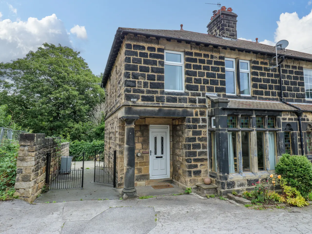 Cottage ∙ 3 Bedrooms ∙ 6 Guests - Ilkley
