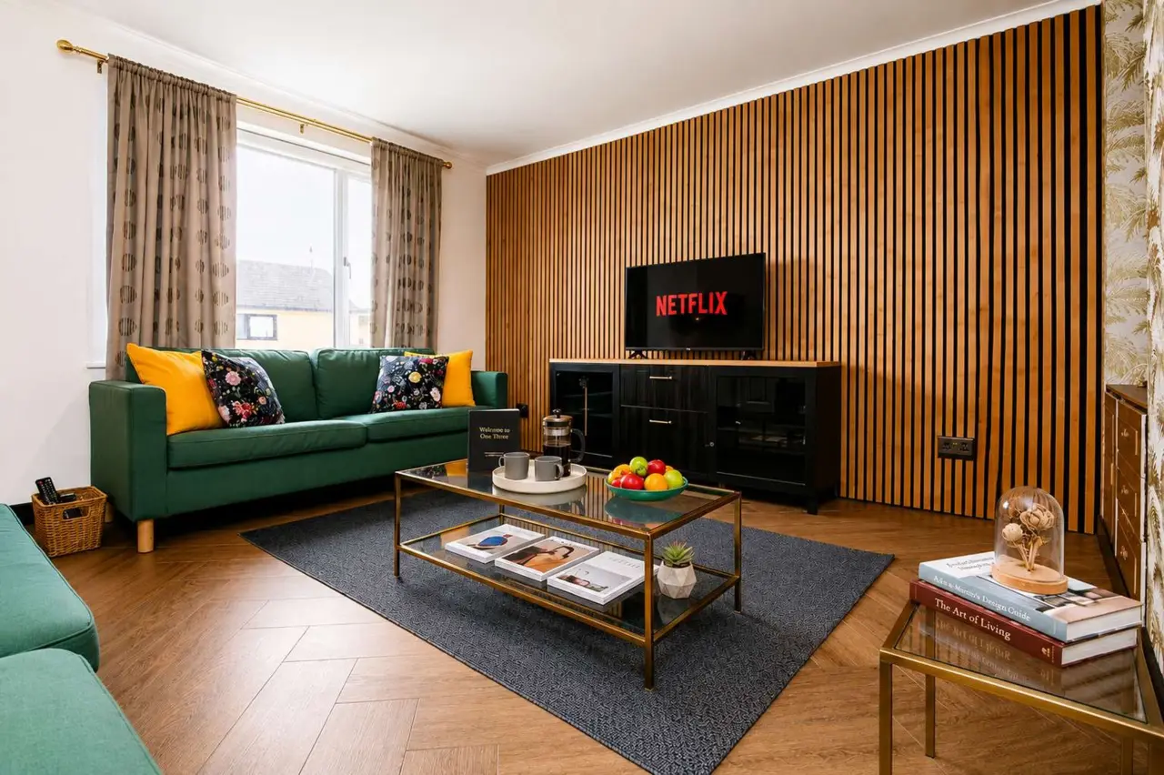 Apartment ∙ 3 Bedrooms ∙ 5 Guests - Innerleithen