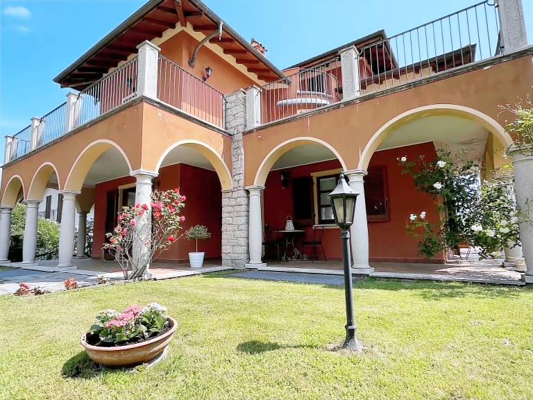 Ferienwohnung in Baveno für max. 6 Personen Ferienwohnung in Baveno für max. 6 Personen