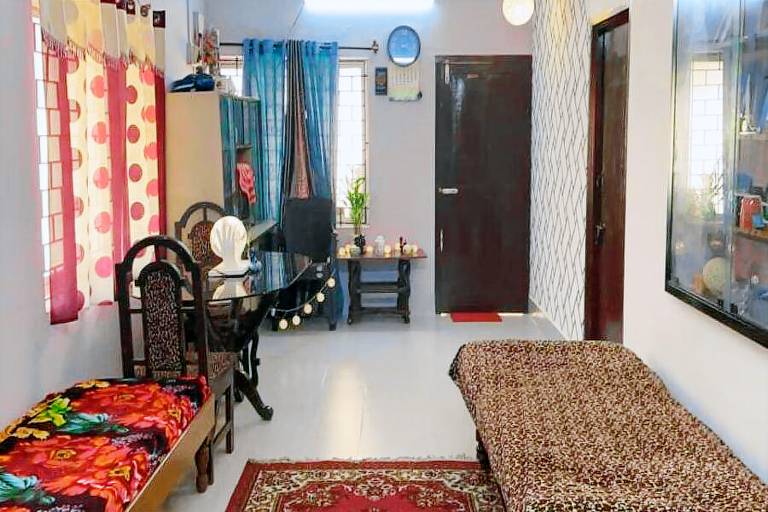 House Bangrakuloor
