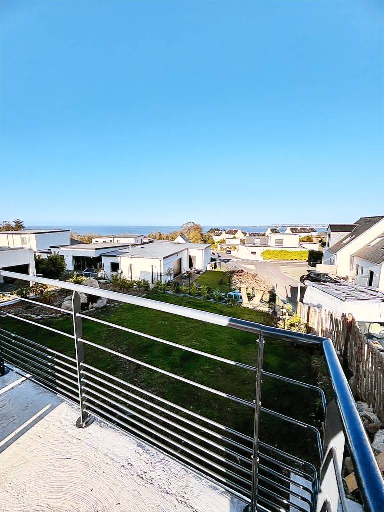 Vacation home with patio, garden & grill | Sea view — photo 3