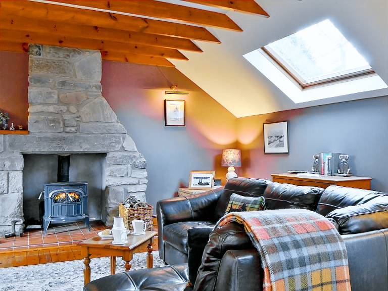 Cottage with garden & barbecue | River view — photo 3
