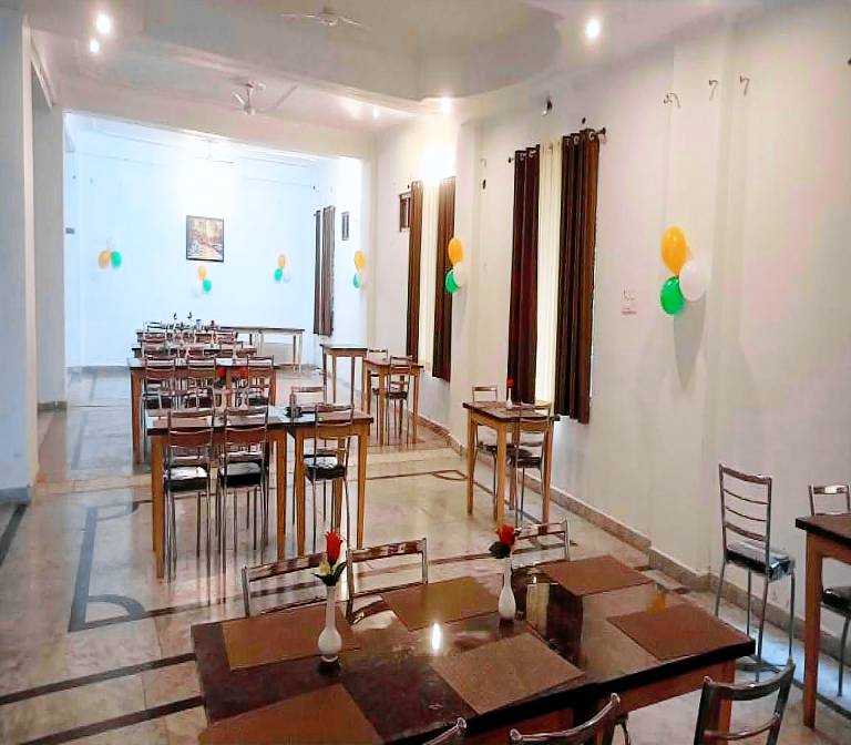 HOTEL CORBETT VANSH — photo 3