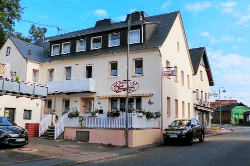 Gastehaus Cafe Frank