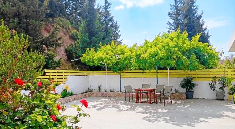 Seascape Village - Spacious 3-Bed Apartment with Private Garden and Parking in Rhodes