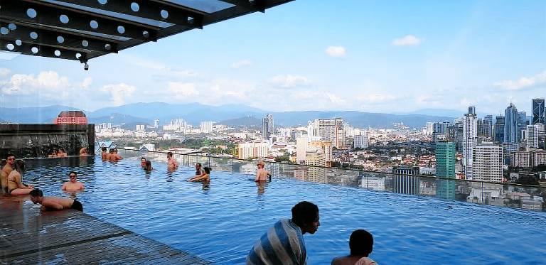 Luxury 60m High Floor & KLCC Sky Pool — photo 5
