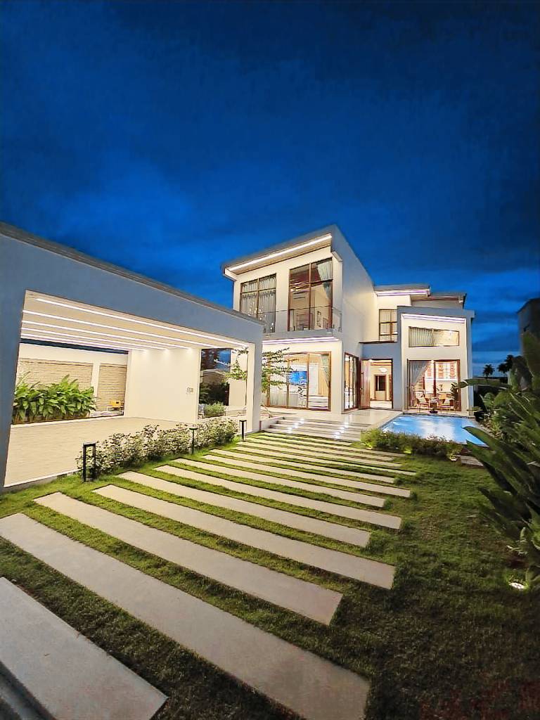 Fully equipped villa with pool, hot tub & garden | Suitable for remote work | Pets are welcome — photo 5