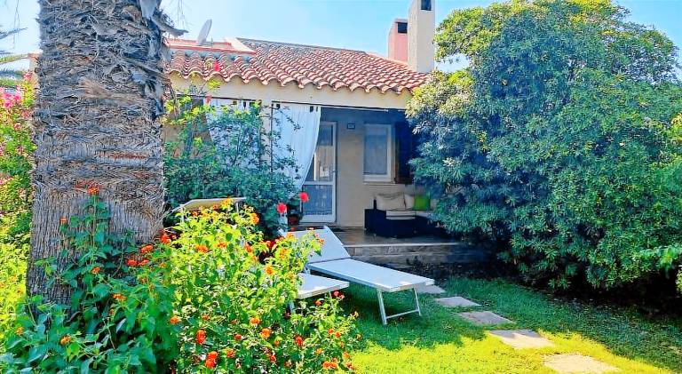 Vacation home with 2 rooms for 6 persons in Muravera