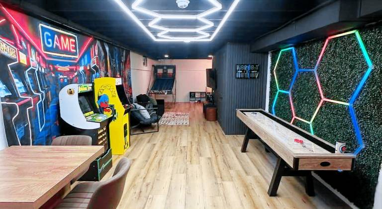 Lovely house | Pet-friendly in Cleveland, OH