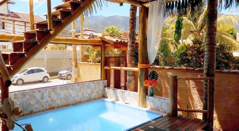 Pleasant house with yard, pool & terrace | Pets allowed in Ilhabela