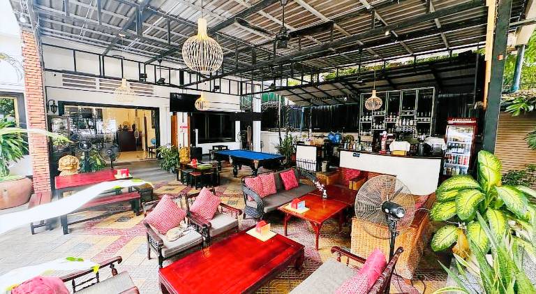 The Birdcage Boutique — photo 5