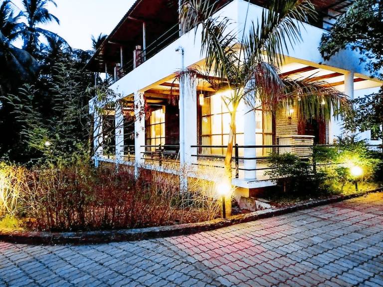 LSQ RJ FARMS 3BHK VILLA WITH PRIVATE POOL — photo 3
