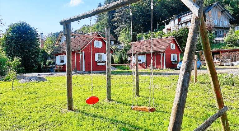 Vacation home with patio, BBQ & garden | Dogs allowed in Meiningen