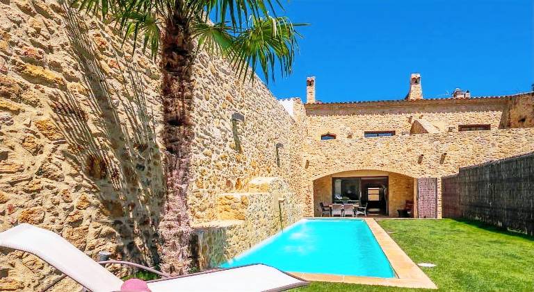 Can Caranta in Begur