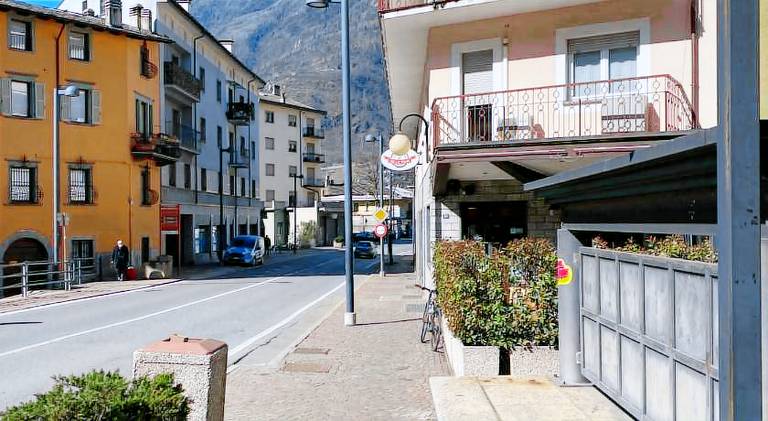 Apartment with terrace — photo 4