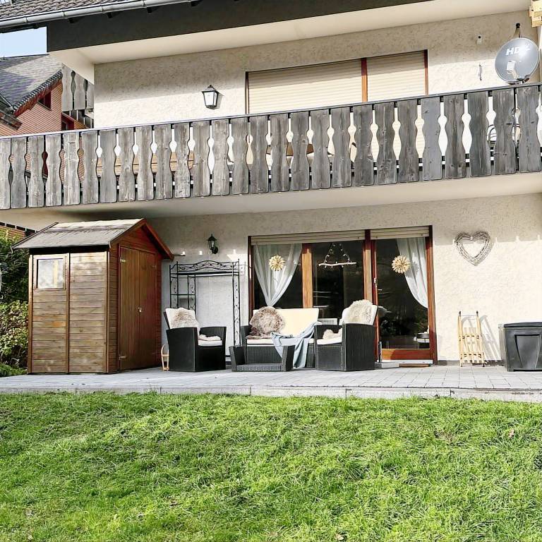 Wonderful holiday apartment with yard | Pets are welcome in Arnsberg