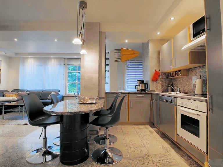 3-Zimmer-Ferienwohnung – 60 m², Erdgeschoss, WLAN & Hund, zentrale Lage — photo 3