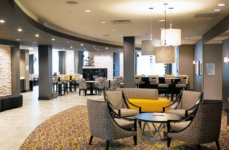 Holiday Inn Express and Suites Madison Central By IHG — photo 5
