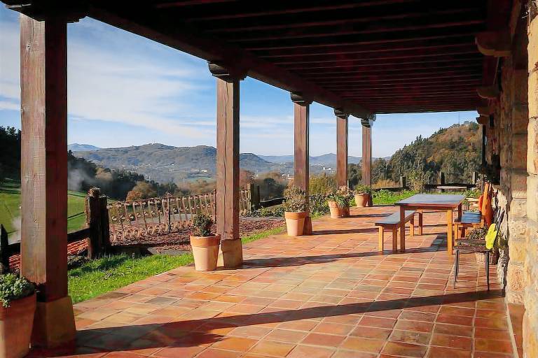 Casa rural  Gurutze