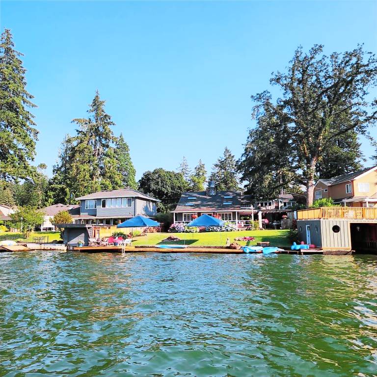 House  Lake Oswego