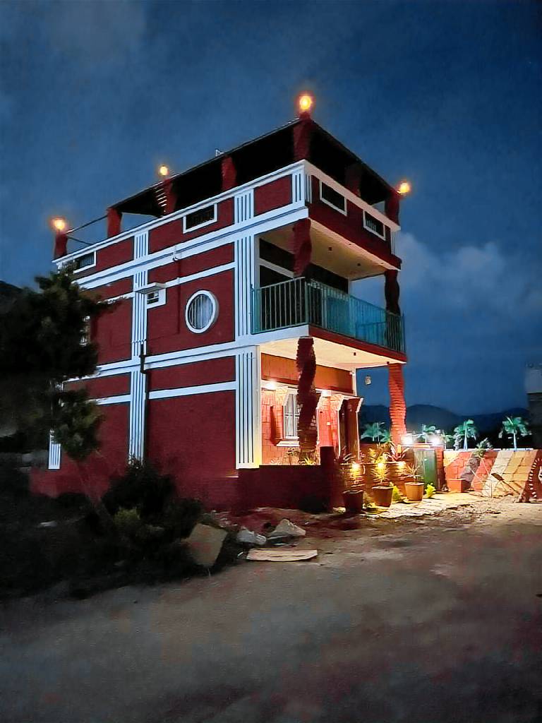 House Skandagiri Hills
