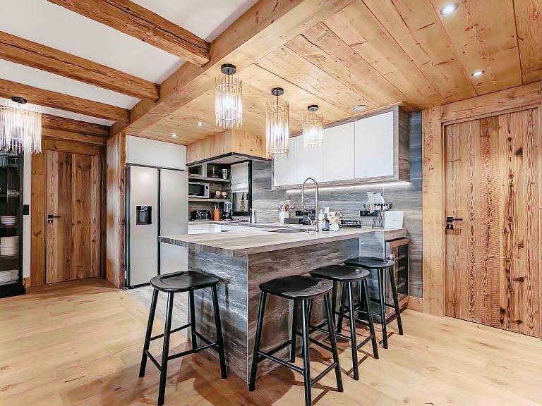 Luxury Escape on the Slopes - Up to 10 Guests — photo 4