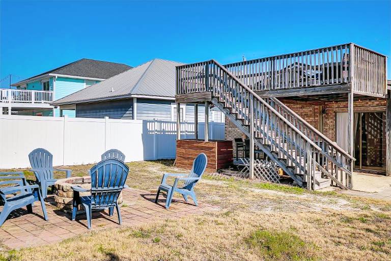 Steps to Sea! Panama City Gem w/ Pet-Friendly Yard — photo 4