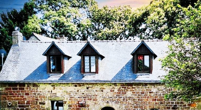 Vacation home with pool in Pontivy