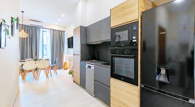 Fully equipped pleasant apartment with terrace, private pool & yard | Good for workation | Pets are welcome — photo 4