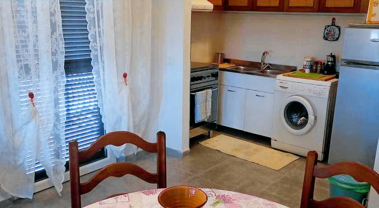 Apartment with 2 rooms for 5 persons — photo 3