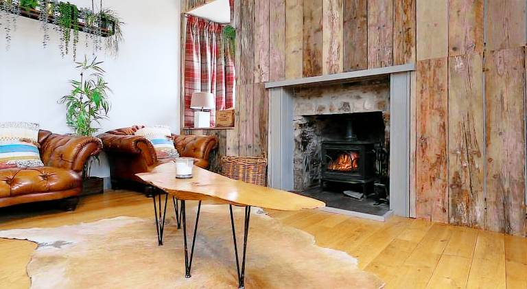 Big villa with hot tub | Pet-friendly — photo 3