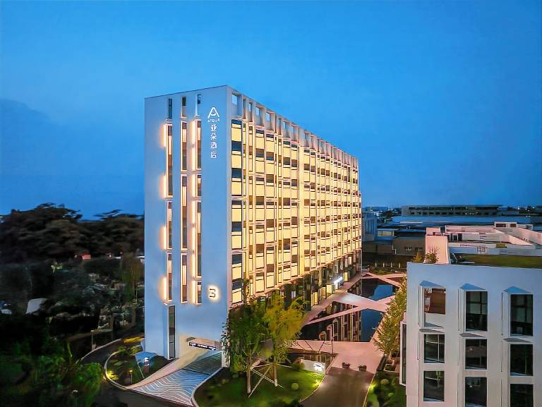 Atour Hotel Haining Xiashalan Park in Jiaxing