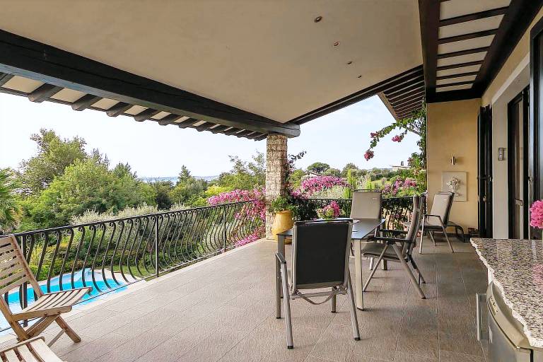 Fully equipped lovely villa with grill, garden & terrace | Close to the beach | Dogs allowed — photo 4