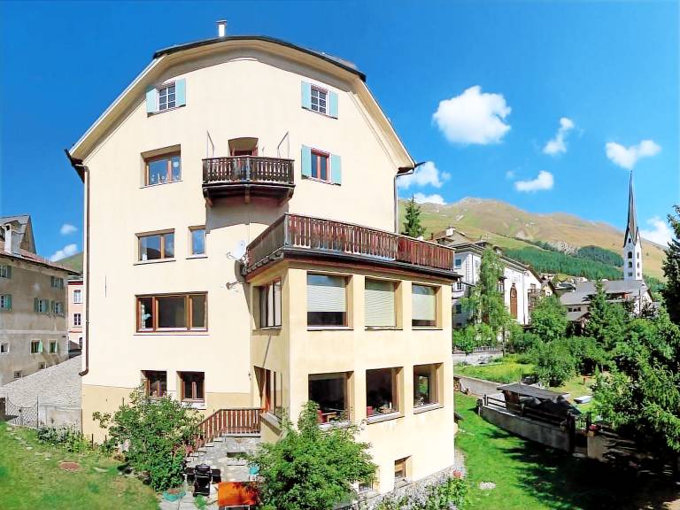 Ferienwohnung in Zuoz für max. 3 Personen Ferienwohnung in Zuoz für max. 3 Personen