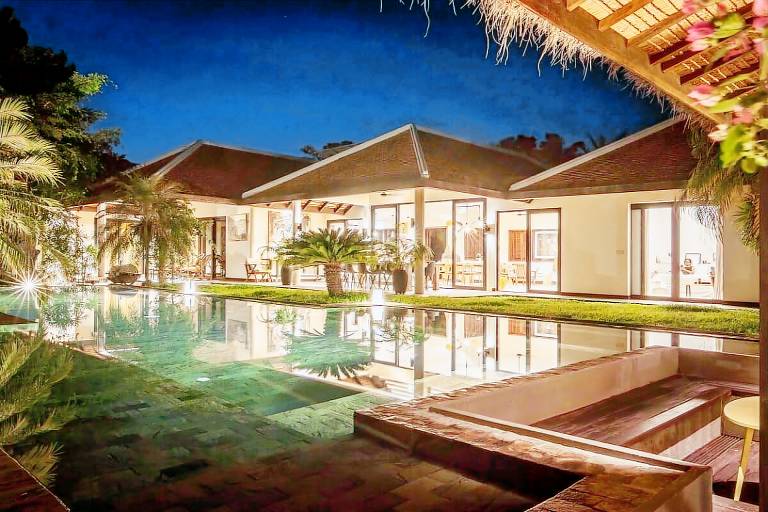 Villa with yard, pool & BBQ — photo 3