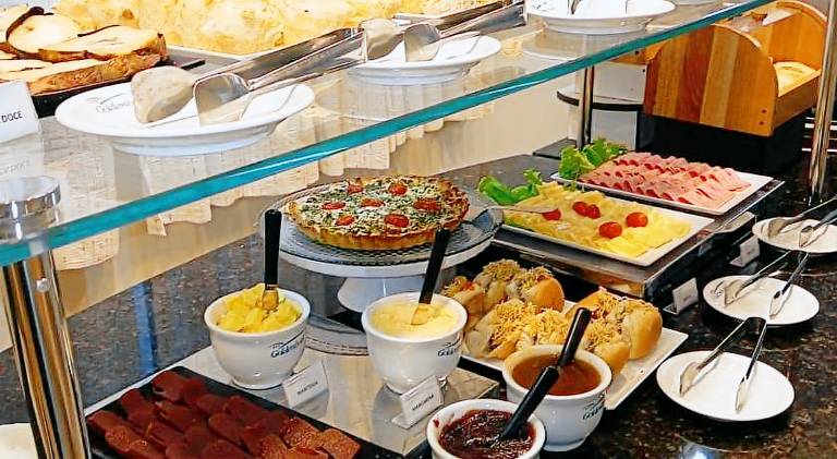 Golden Hotel - O MAIS CENTRAL - Pet Friendly — photo 4