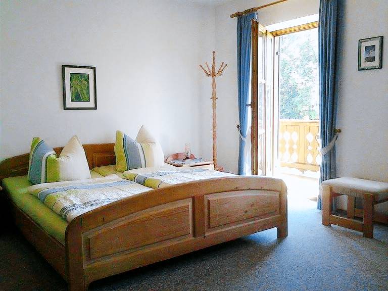 Nr 3 Große Ferienwohnung Wohn Schlafraum 30 qm