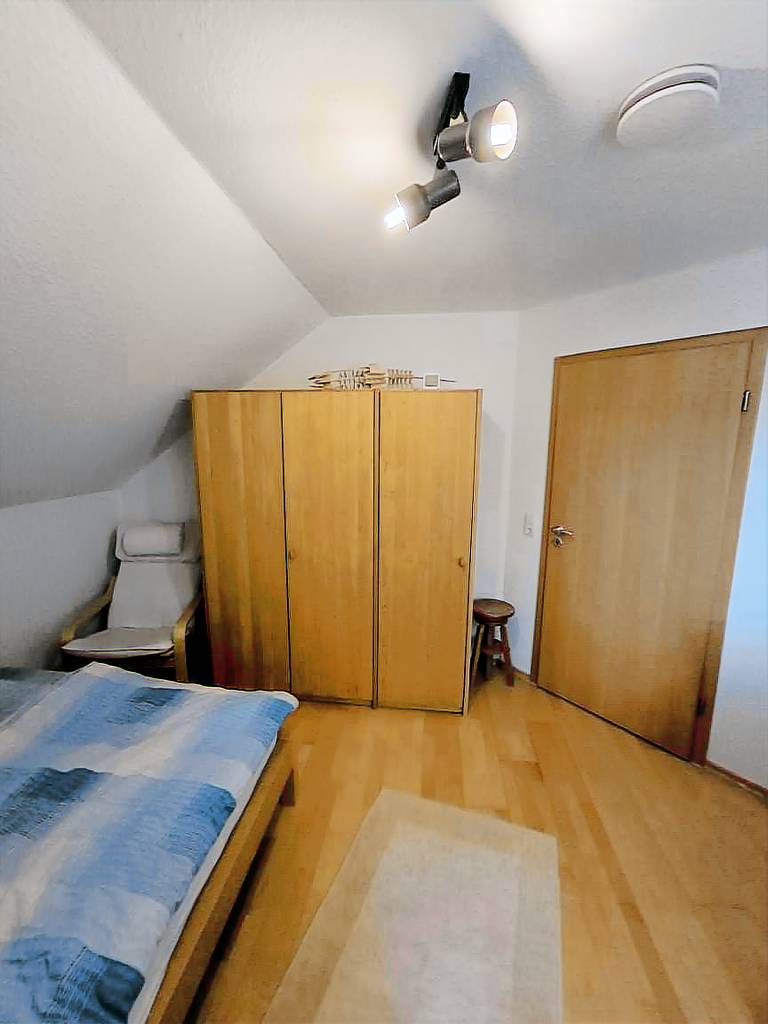 Private room with yard — photo 3