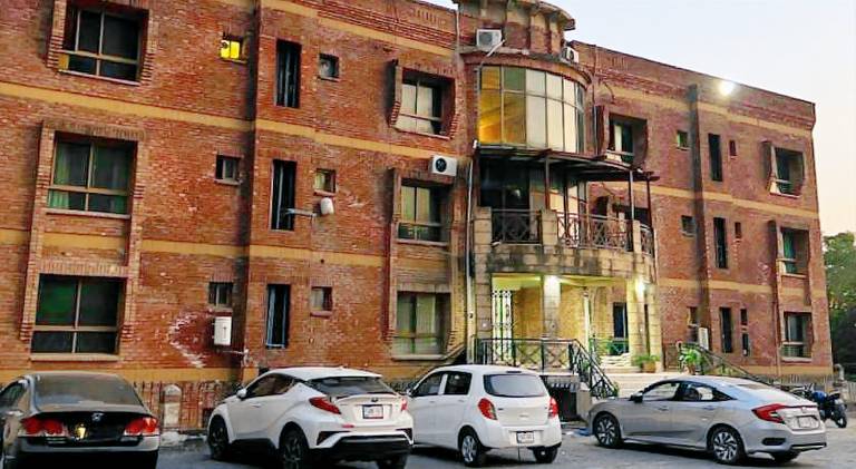 1300 m&sup2; Ferienwohnung