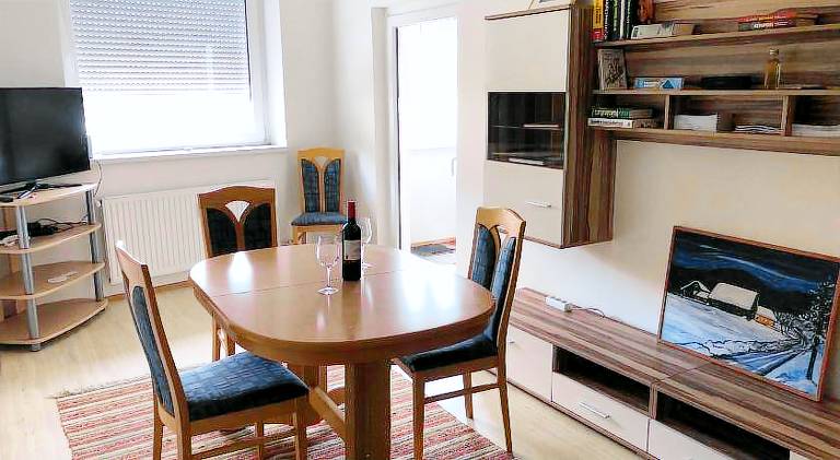 Rental apartment with 3 rooms for 7 persons in Klagenfurt am Woerthersee