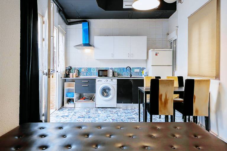 Apartment with terrace | Next to Seville Cathedral | Good for workation | Dogs allowed — photo 3