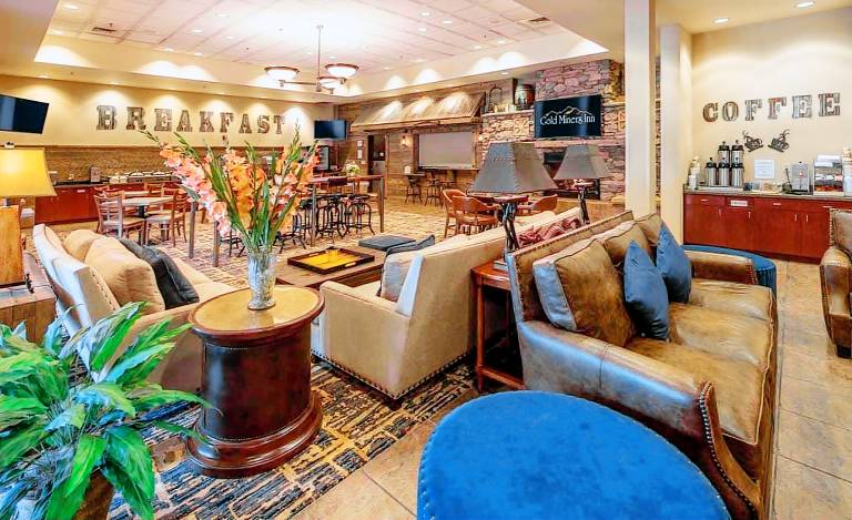 Gold Miners Inn Grass Valley, an Ascend Collection Hotel — photo 5