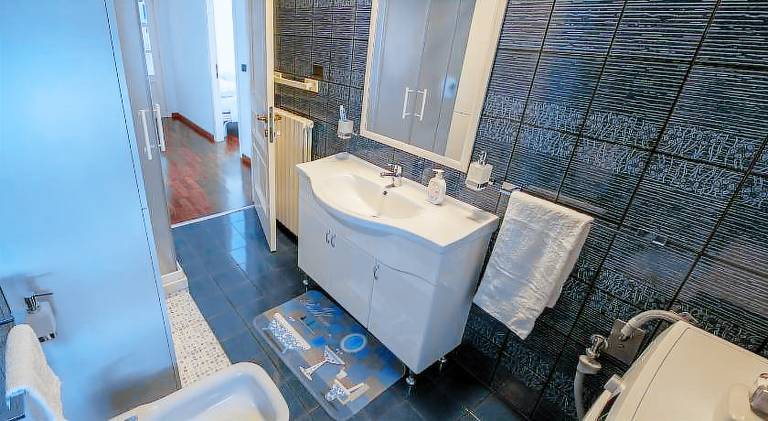 Apartment with 3 rooms for 6 persons — photo 4