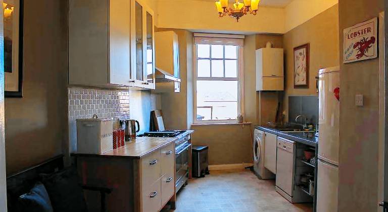 Rental apartment with 2 rooms for 5 persons — photo 4